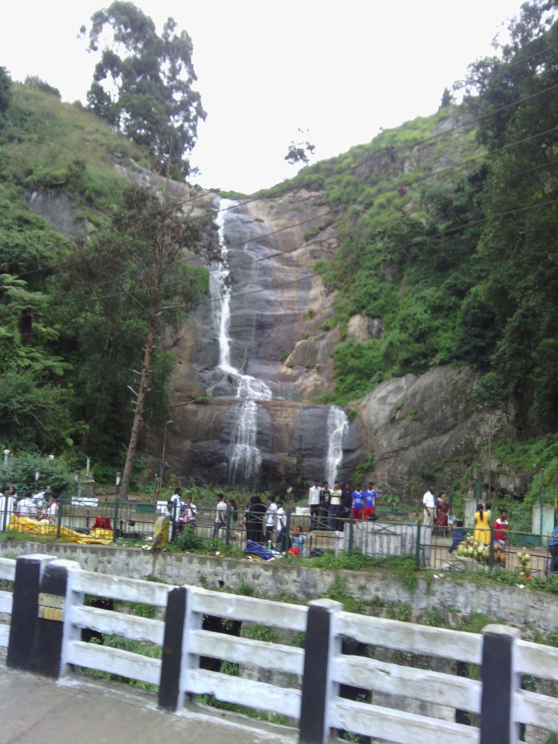 Waterfall on the way up to the observatory