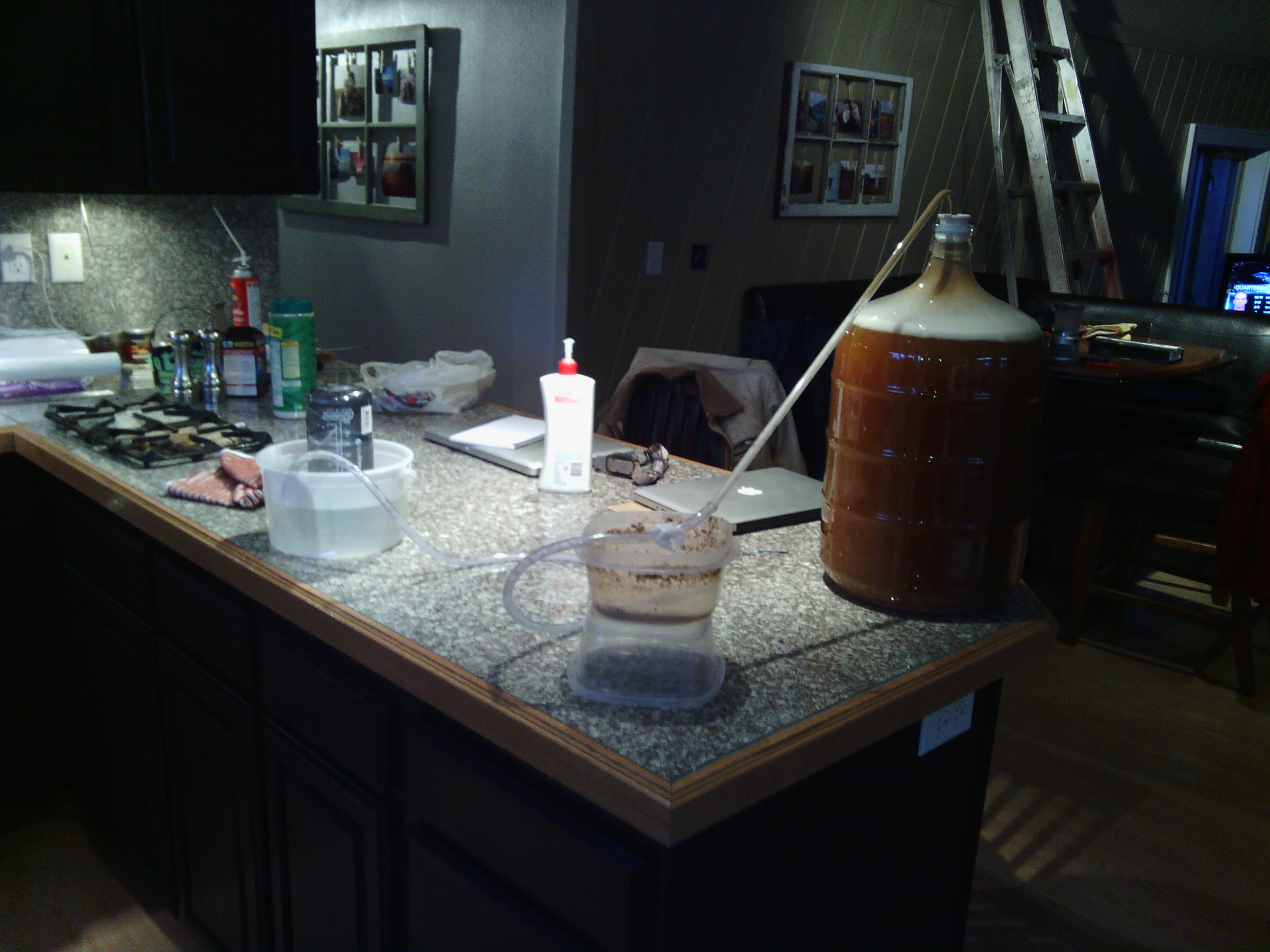 Monitoring the CO2 production in our home brew project