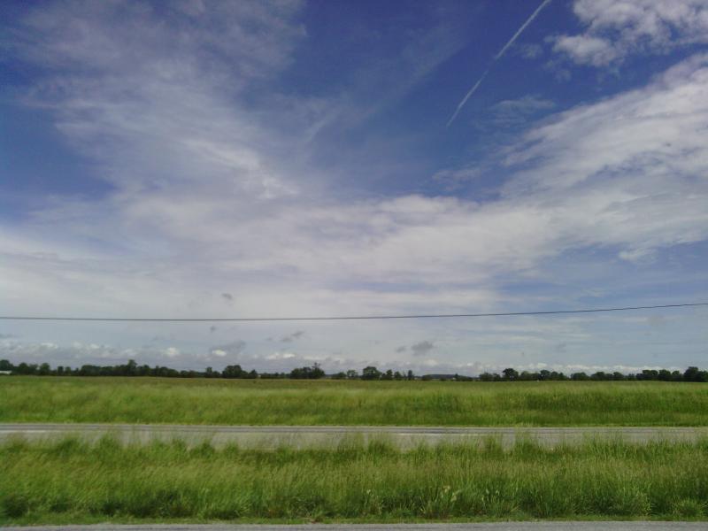 Featured image of post Day 29 -- Indianapolis IN to Richmond IN -- The biggest garage sale I've ever seen