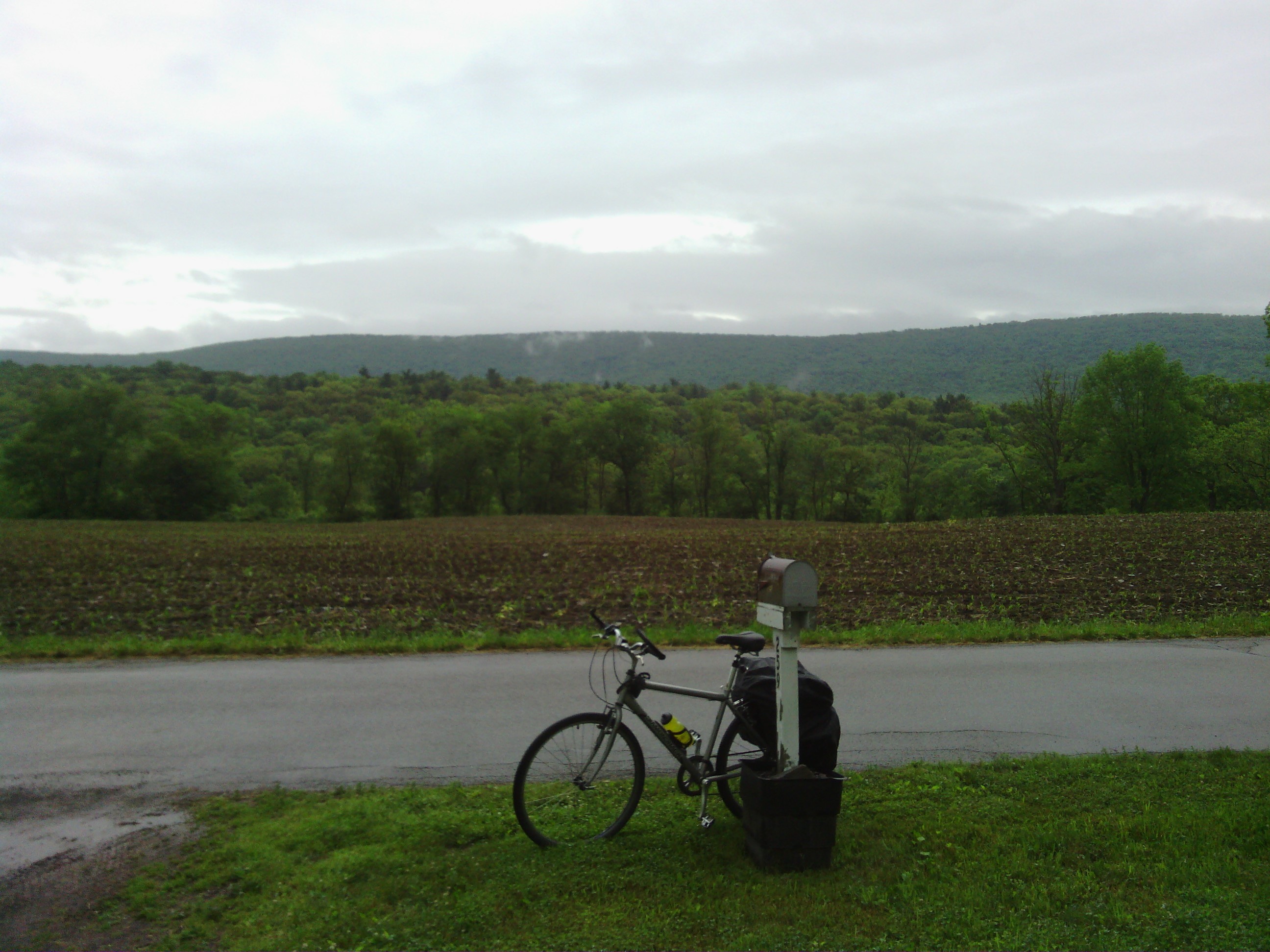 A gorgeous Appalachian landscape during the day&rsquo;s only dry point