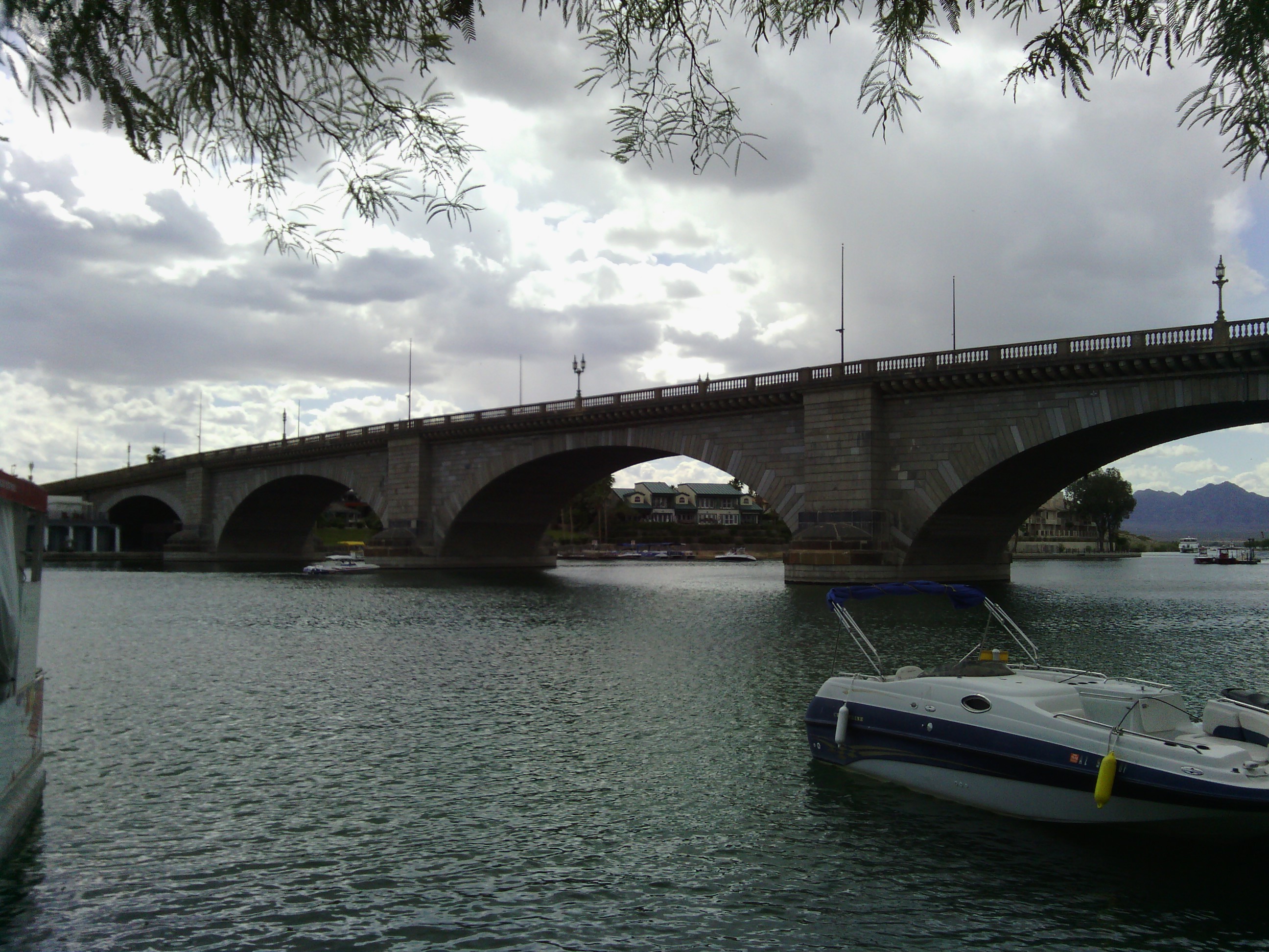 The London bridge