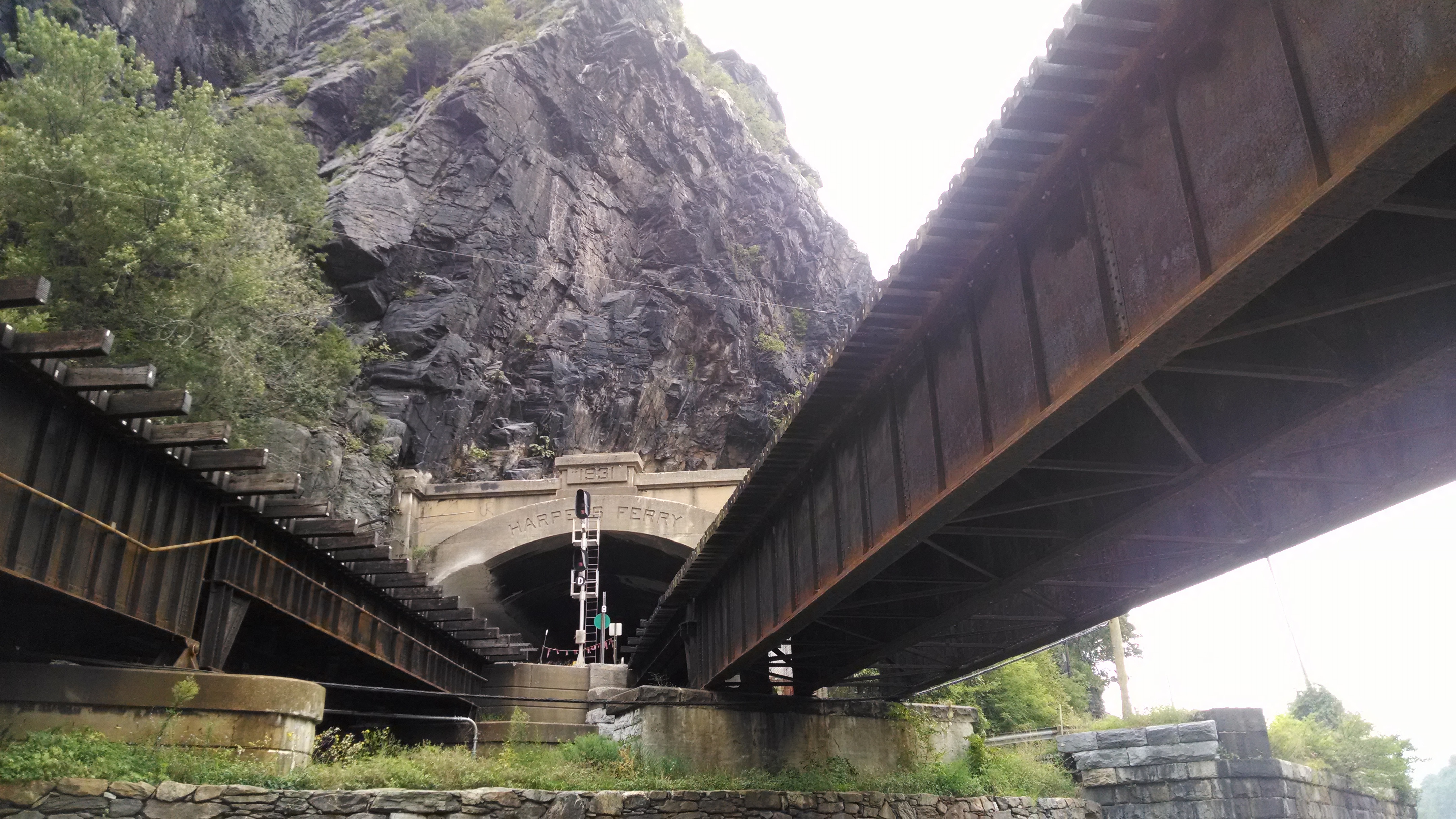 Harper&rsquo;s Ferry tunnel