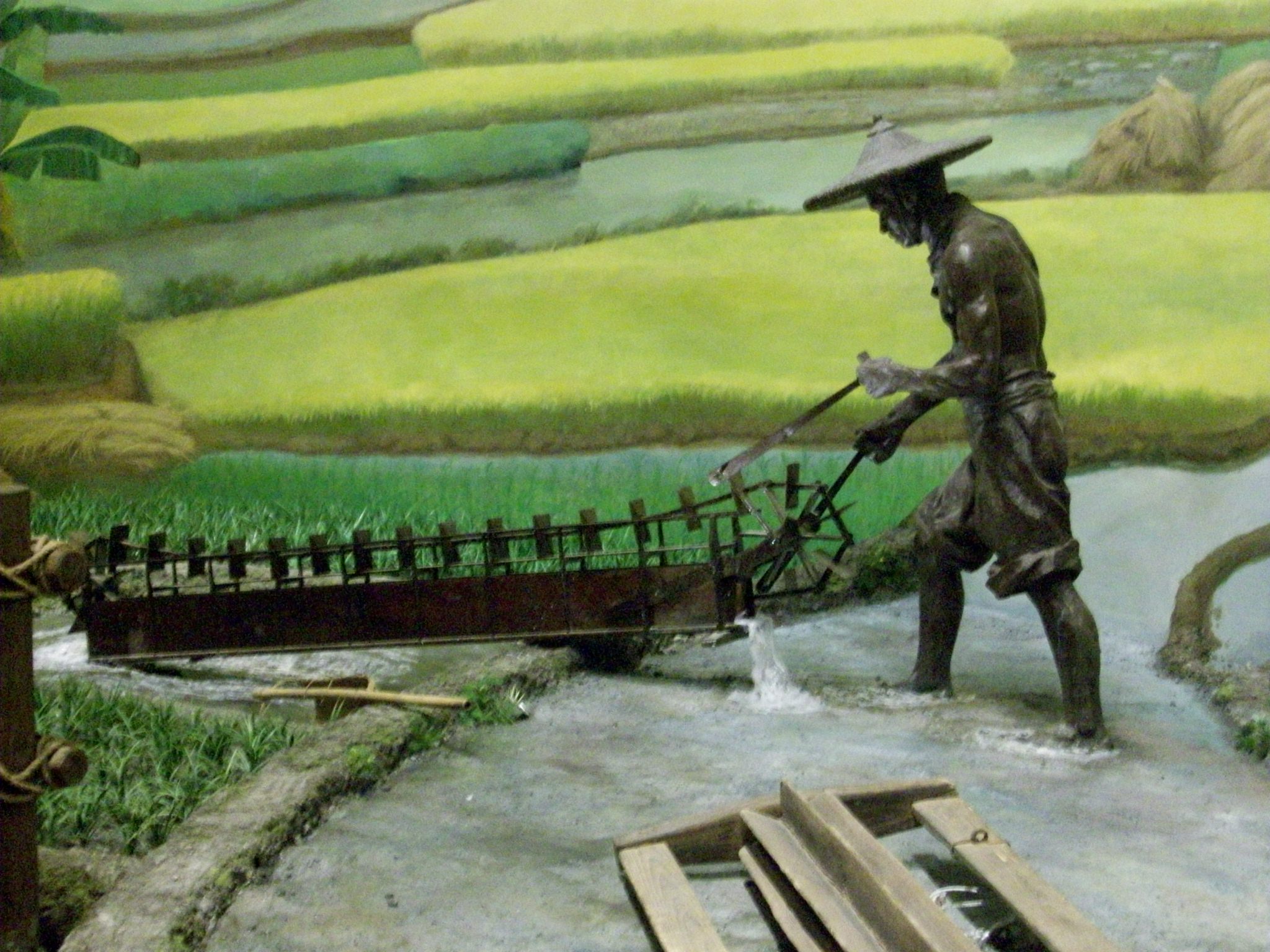 Ancient chinese innovation includes inventing terraces, and this method of irrigating them.