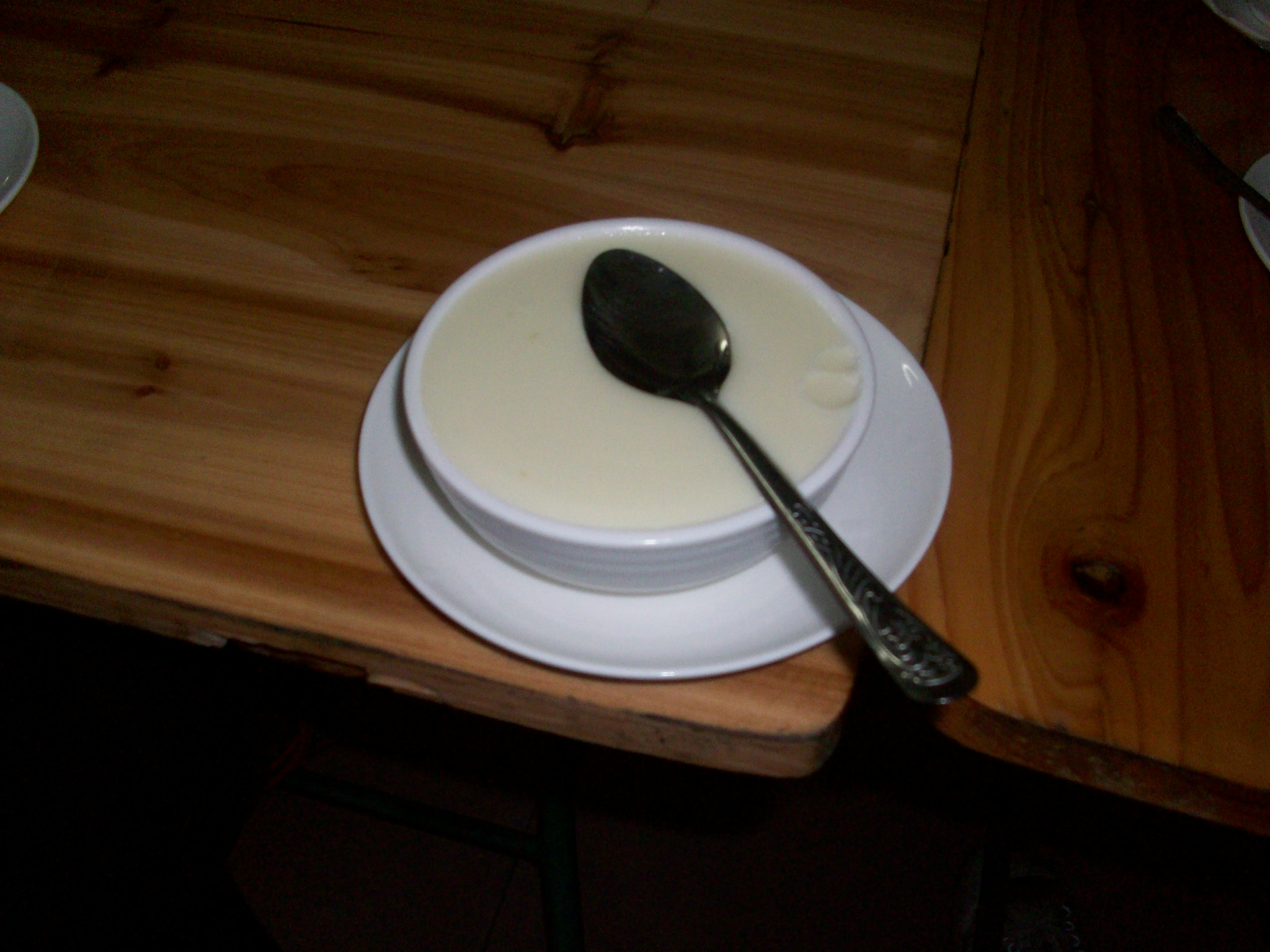 When the spoon stays on top, it&rsquo;s ready to eat.
