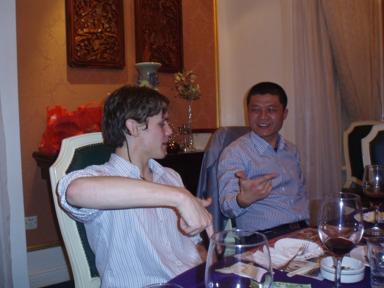Jeff is teaching me the standard Chinese hand symbols for numbers 1-10