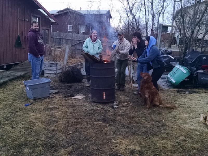 Featured image of post Life in Alaska (2015)