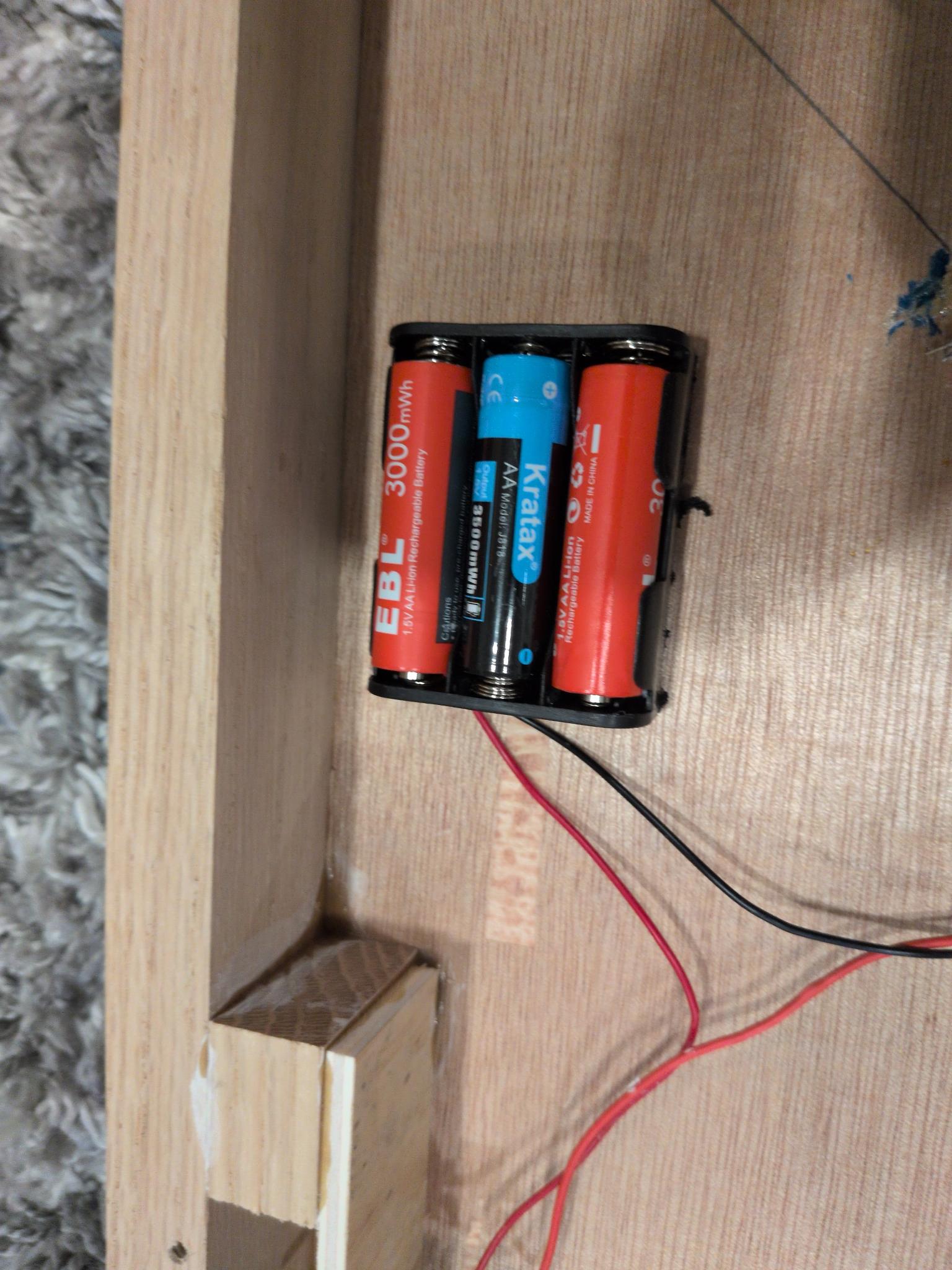 3X AA Battery Box