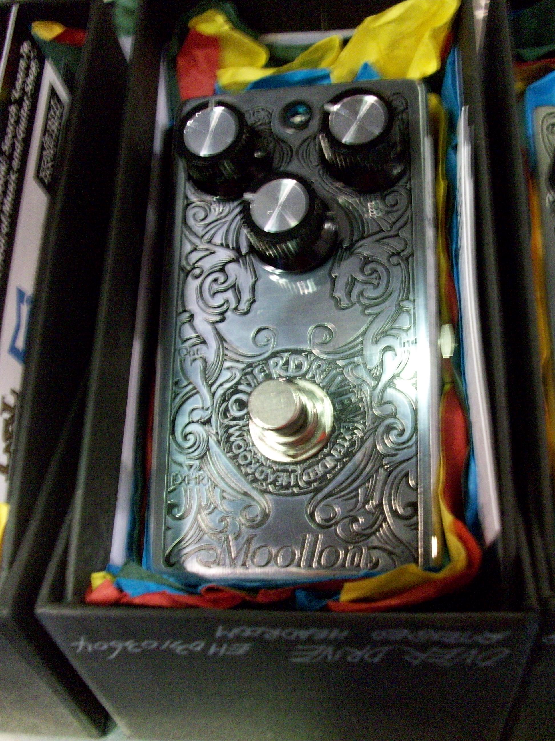 The Moollom company makes effects from the ground up.  Everything from circuit design and construction to case etching.