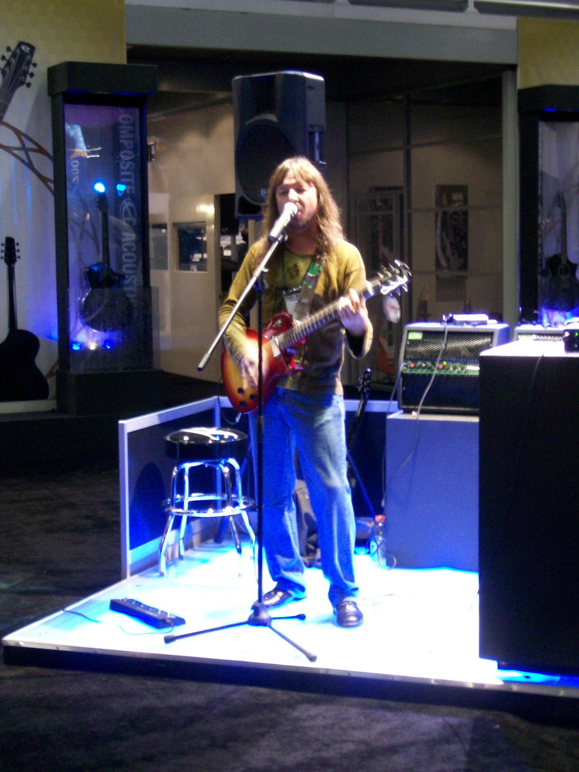 This guy sounded exactly like Tommy Shaw, and looks similar too.  But I don&rsquo;t think it really was him.