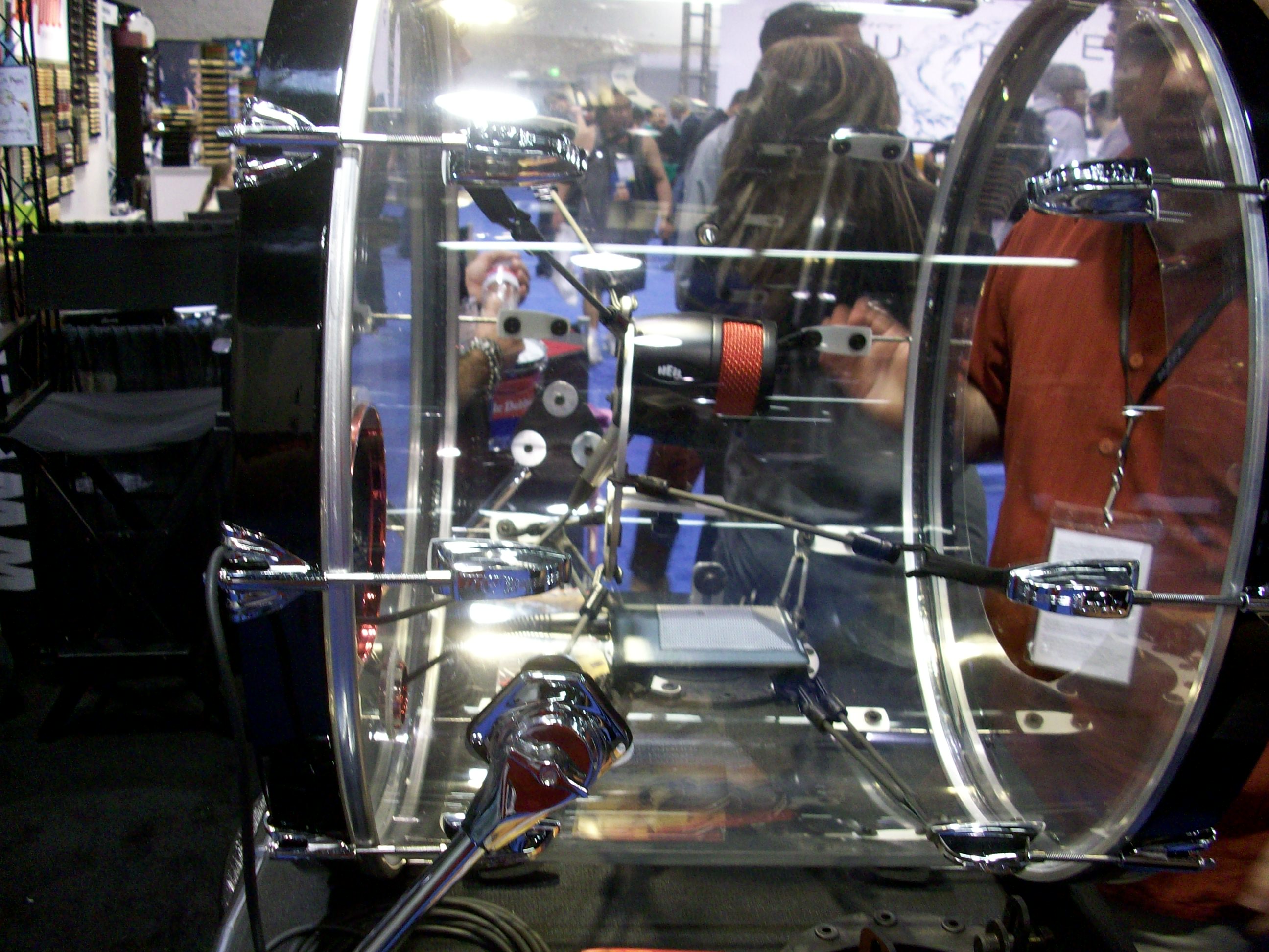 This demo was cool too.  They are suspending the kick mic inside the bass drum.