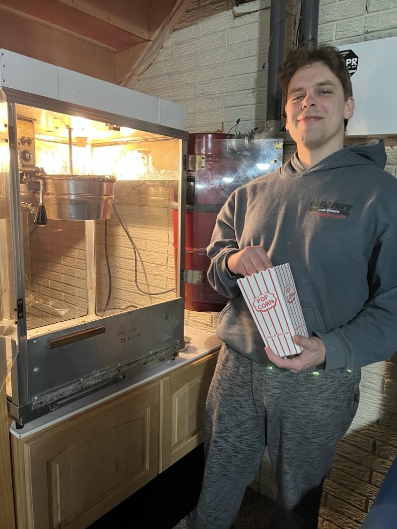 Featured image of post Popcorn Machine