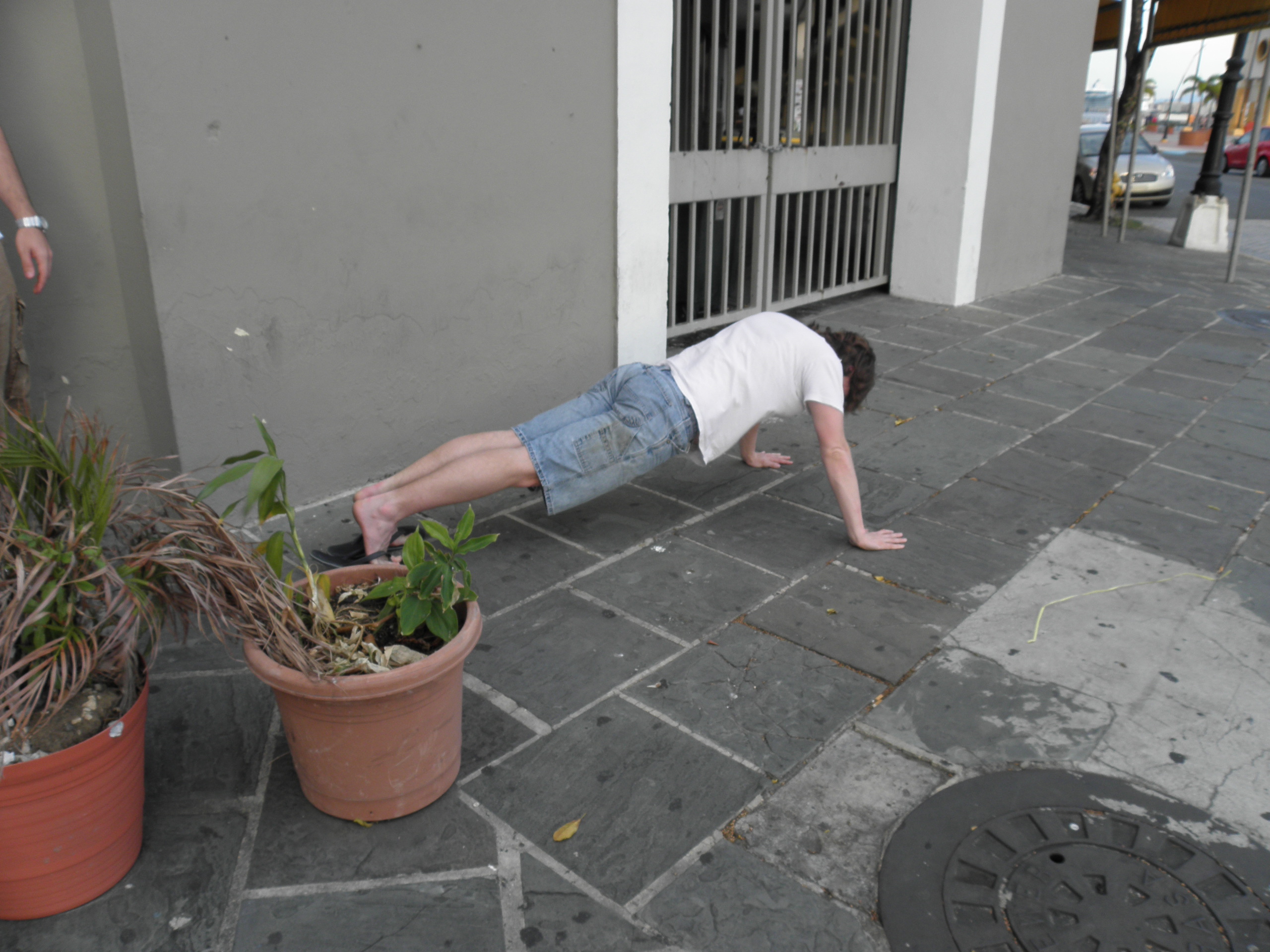 After the fort we went out to dinner, and I did some of my resolution push ups on the patio